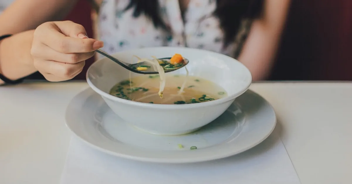 white ceramic bowl